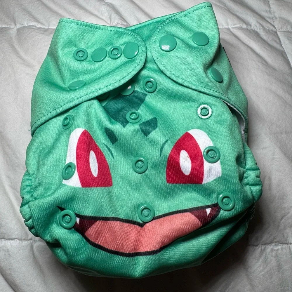 Squishy Tushie Pokémon Bulbasaur (Limited Edition) Cloth Diaper with Insert